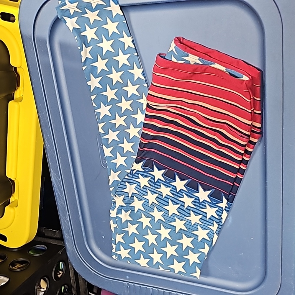 American red/white/blue  stars and stripes leggings